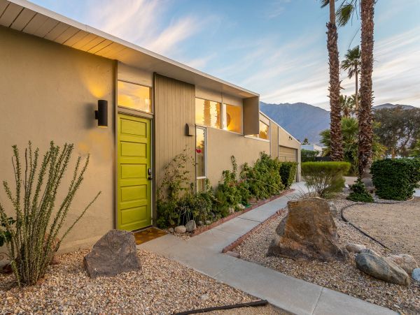 Palm Springs Home 1028294