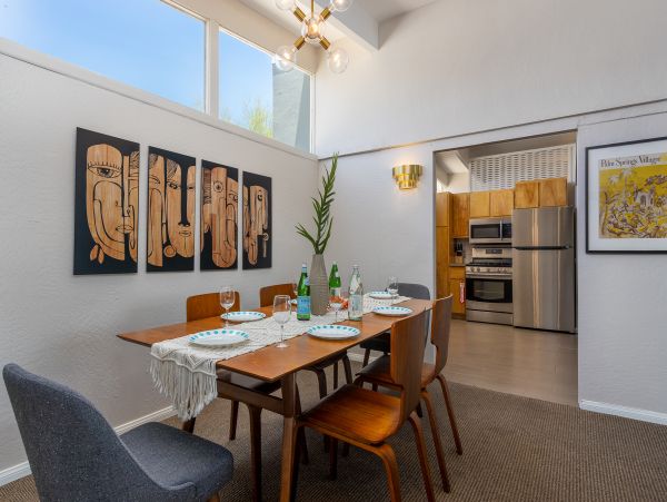 Palm Springs Home 1028294