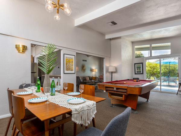 Palm Springs Home 1028294