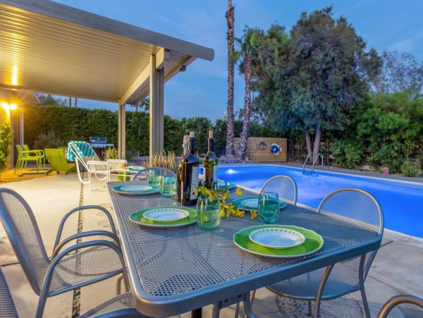 Palm Springs Home 1028294