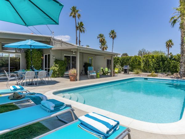 Palm Springs Home 1028294