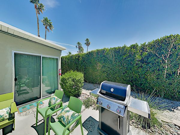 Palm Springs Home 1028294