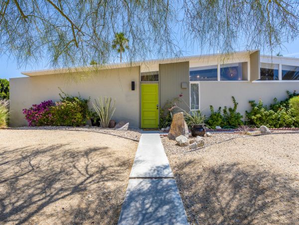 Palm Springs Home 1028294