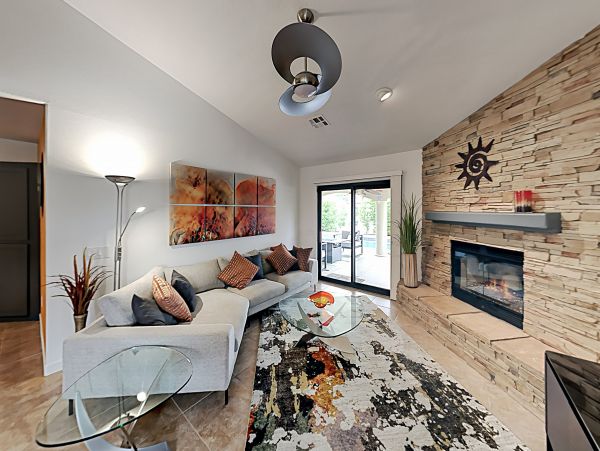 Palm Springs Home 1028297