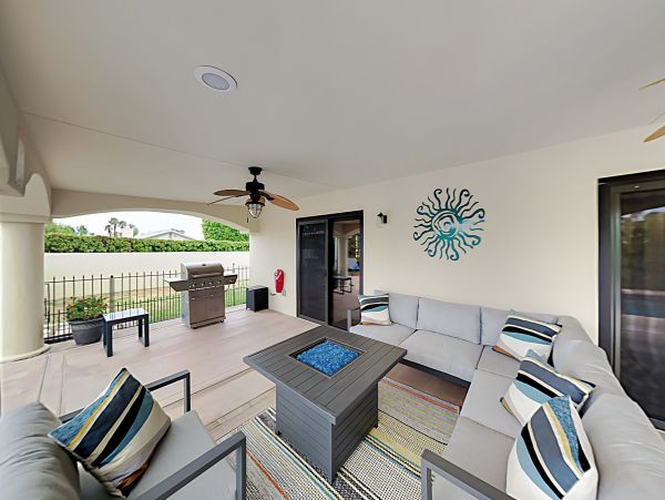 Palm Springs Home 1028297