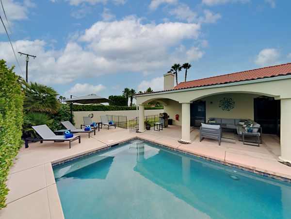 Palm Springs Home 1028297