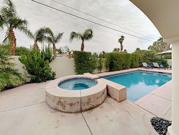Palm Springs Home 1028297