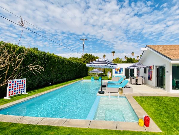 Palm Springs Home 1028298