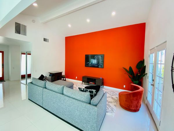Palm Springs Home 1028299