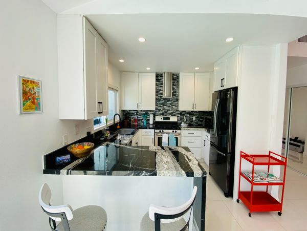 Palm Springs Home 1028299