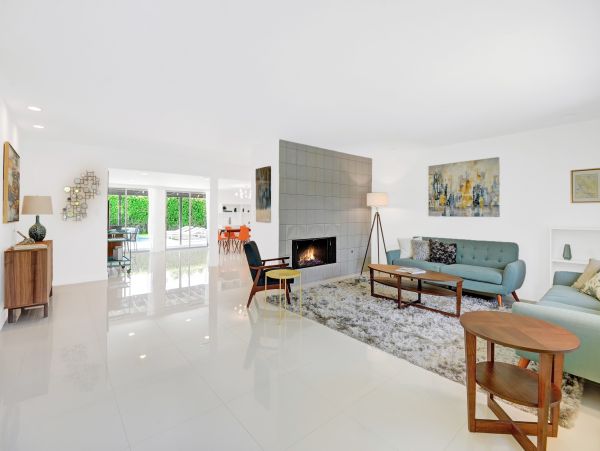 Palm Springs Home 1028301