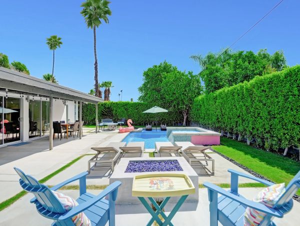 Palm Springs Home 1028301