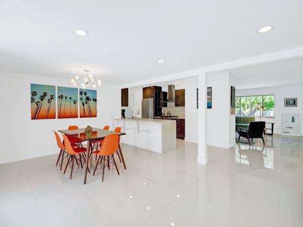 Palm Springs Home 1028301