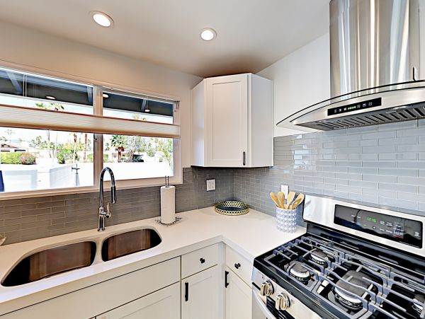 Palm Springs Home 1028302