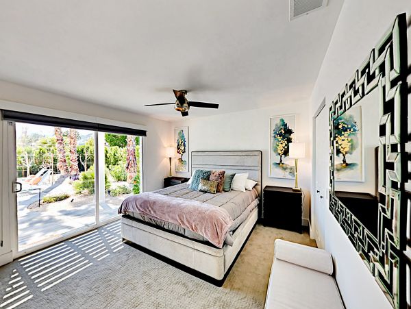 Palm Springs Home 1028302