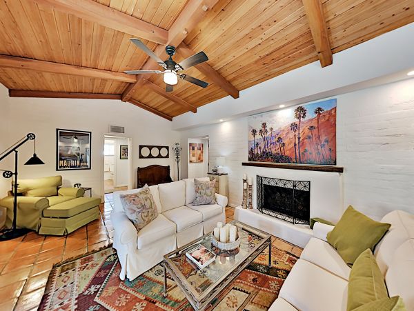 Palm Springs Home 1028303