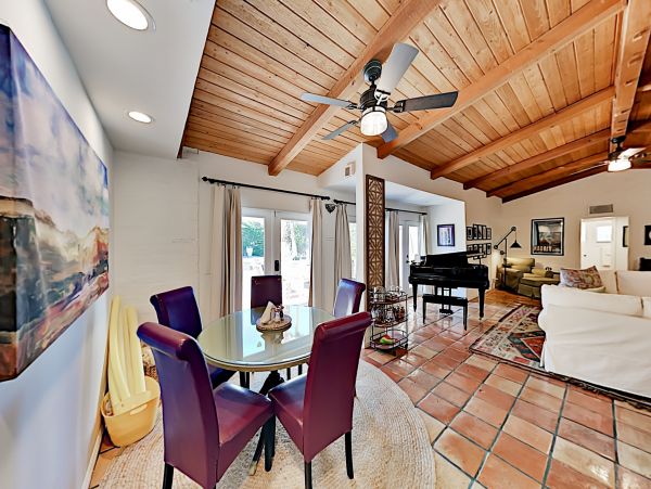 Palm Springs Home 1028303