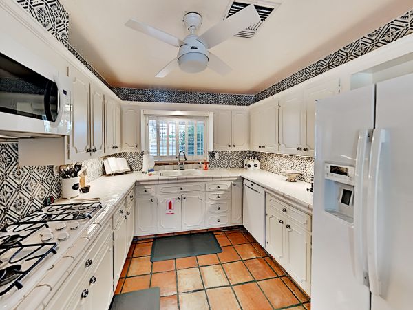 Palm Springs Home 1028303