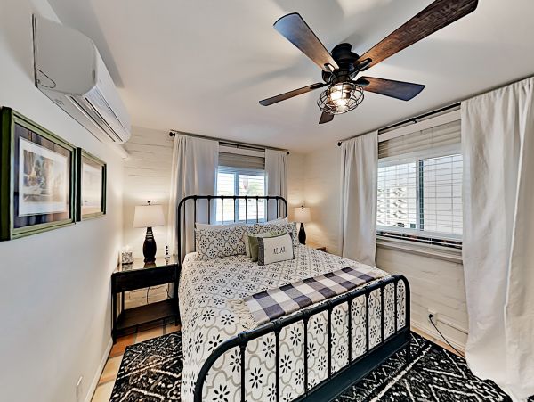 Palm Springs Home 1028303