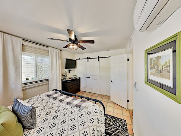 Palm Springs Home 1028303