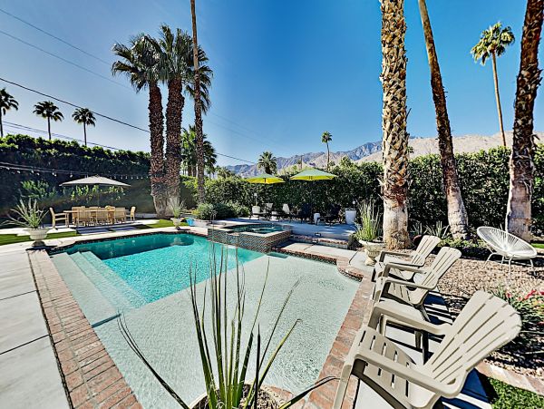 Palm Springs Home 1028303