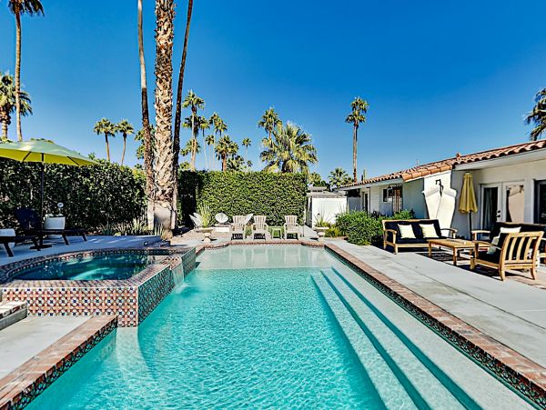 Palm Springs Home 1028303