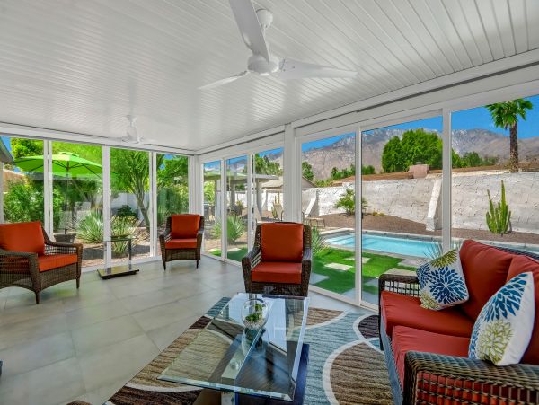 Palm Springs Home 1028304
