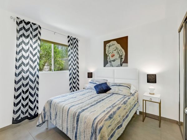 Palm Springs Home 1028304