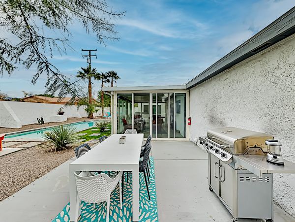 Palm Springs Home 1028304