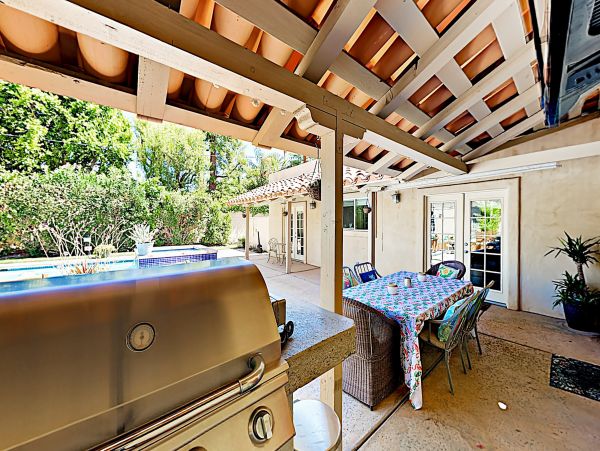 Palm Springs Home 1028305