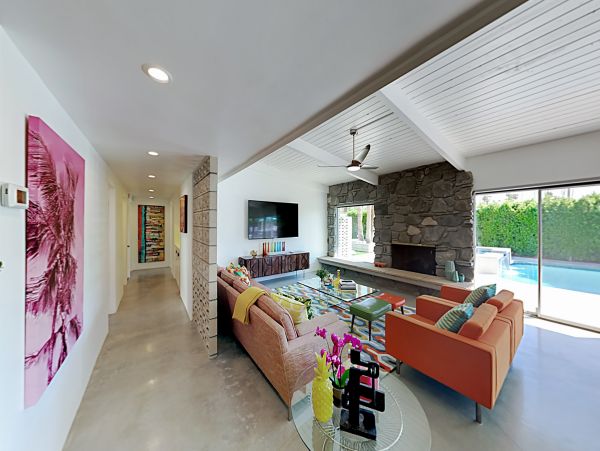 Palm Springs Home 1028307