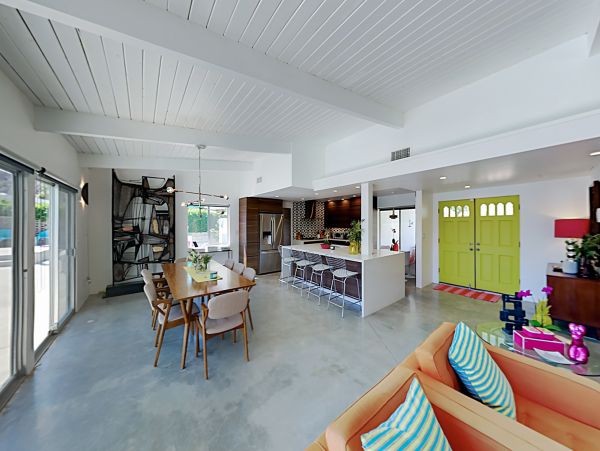 Palm Springs Home 1028307