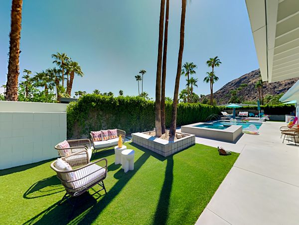 Palm Springs Home 1028307
