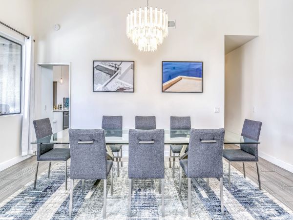 Palm Springs Home 1028308