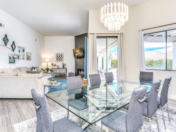 Palm Springs Home 1028308