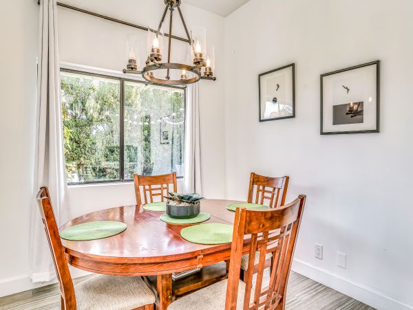 Palm Springs Home 1028308