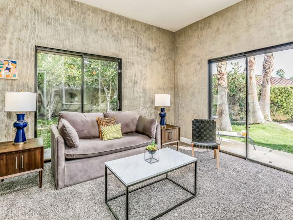 Palm Springs Home 1028308