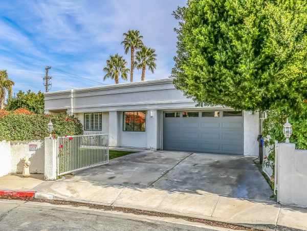 Palm Springs Home 1028308