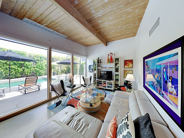Palm Springs Home 1028309