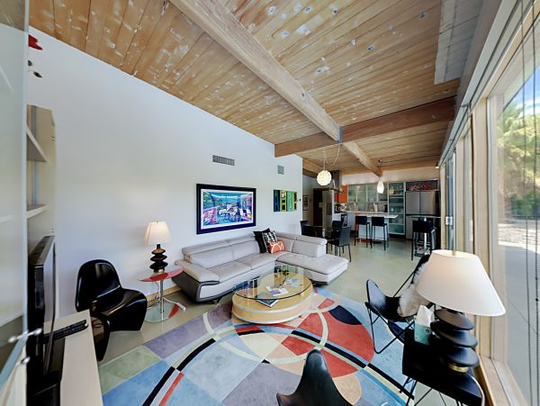 Palm Springs Home 1028309