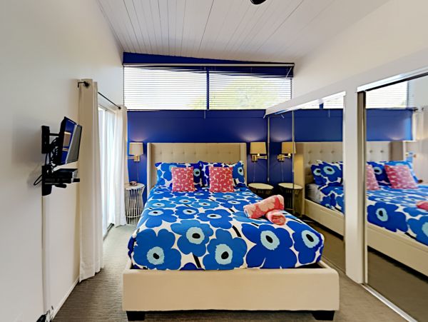 Palm Springs Home 1028309
