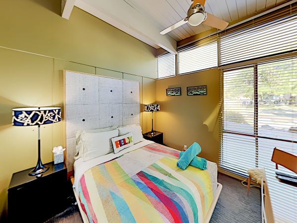 Palm Springs Home 1028309