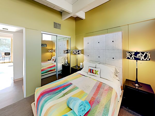 Palm Springs Home 1028309