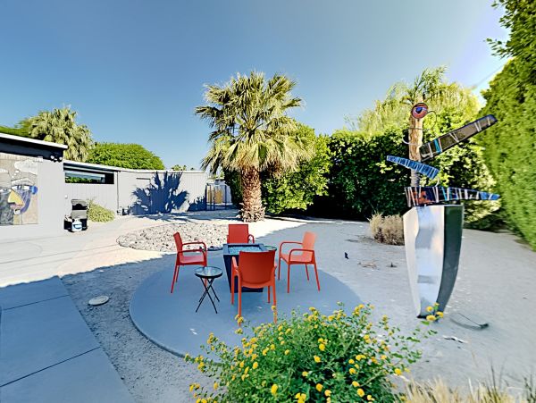 Palm Springs Home 1028309