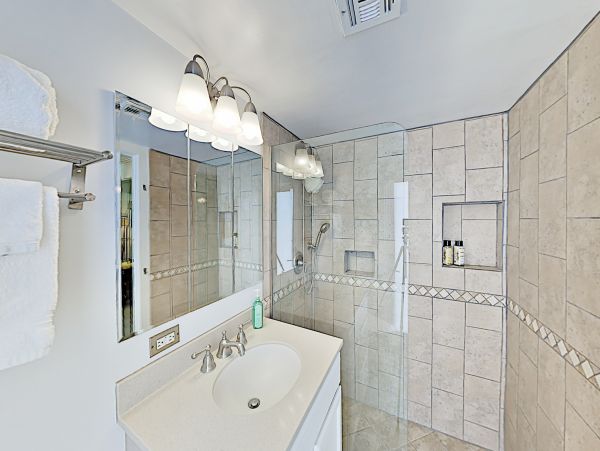 Palm Springs Home 1028310