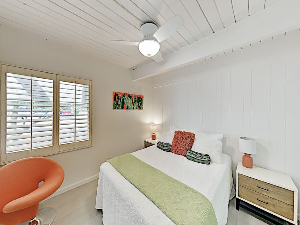 Palm Springs Home 1028310
