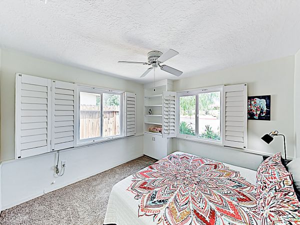 Palm Springs Home 1028311