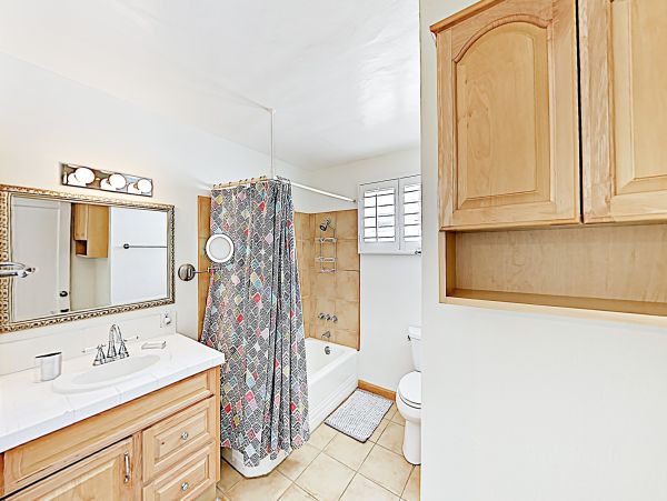 Palm Springs Home 1028311