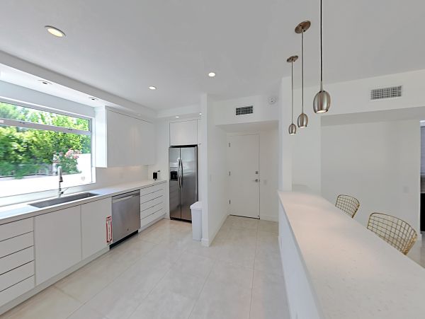 Palm Springs Home 1028312