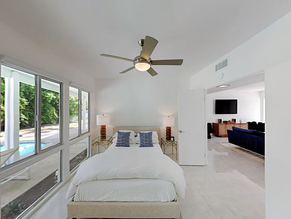 Palm Springs Home 1028312